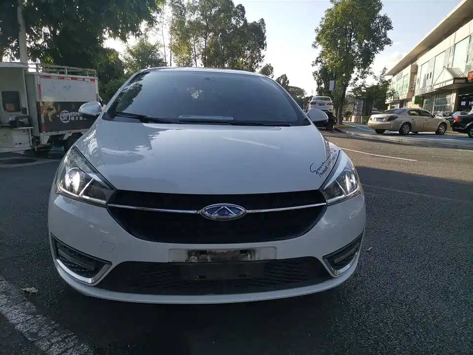 Chery Arrizo 5
