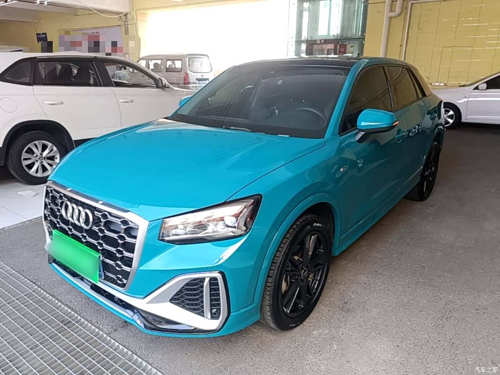 Audi Q2L, 2022 2