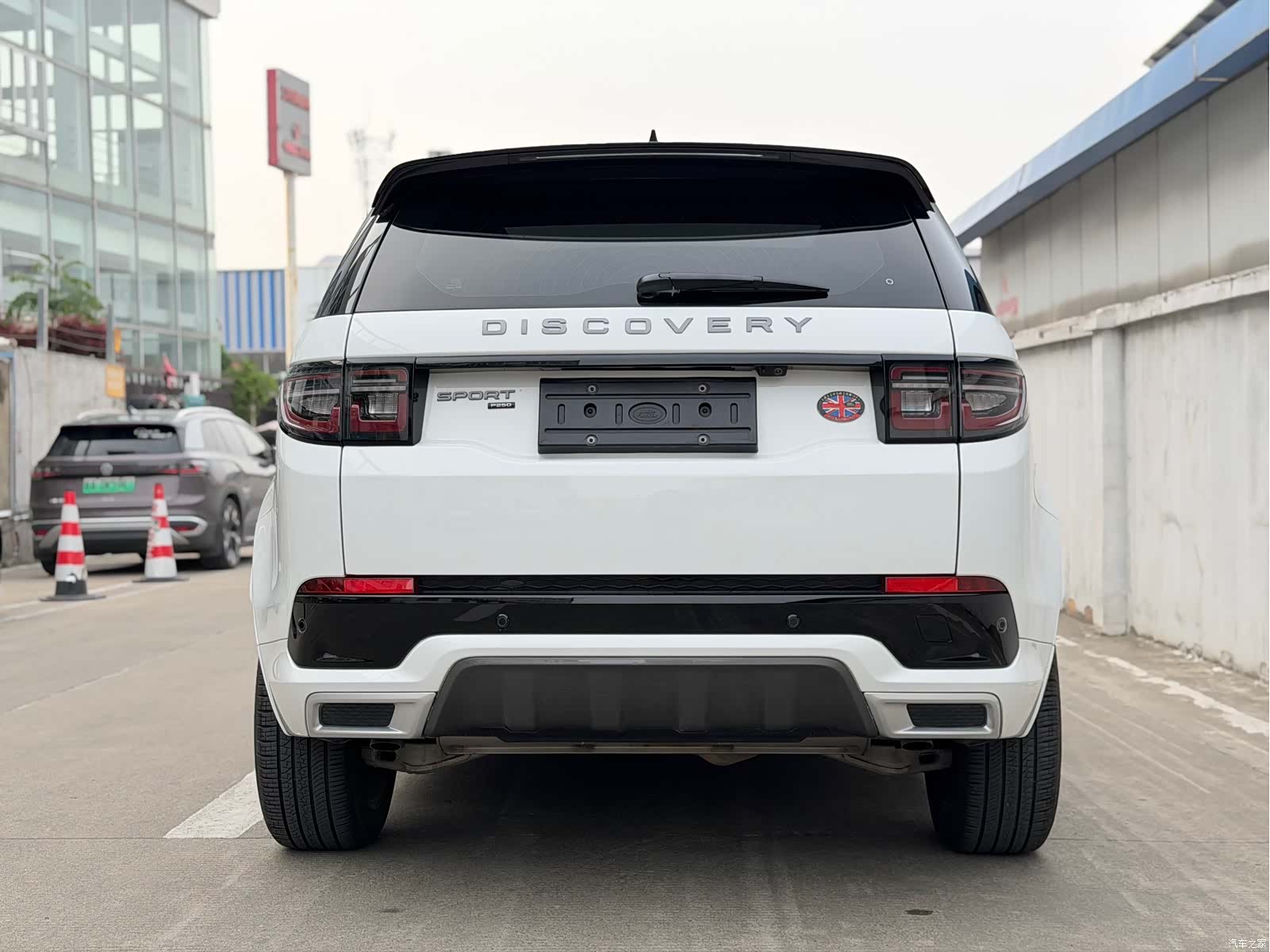 Land Rover Discovery, 2023 10