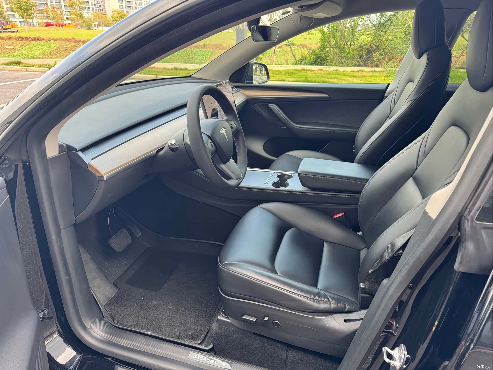 Tesla Model Y, 2021 7