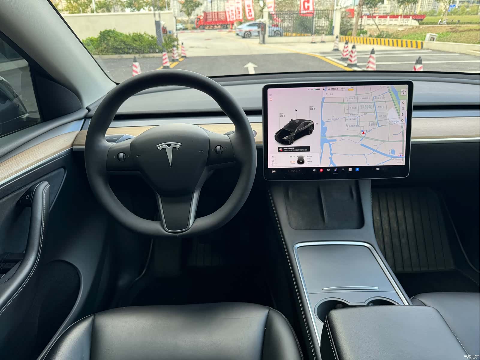 Tesla Model Y, 2021 12
