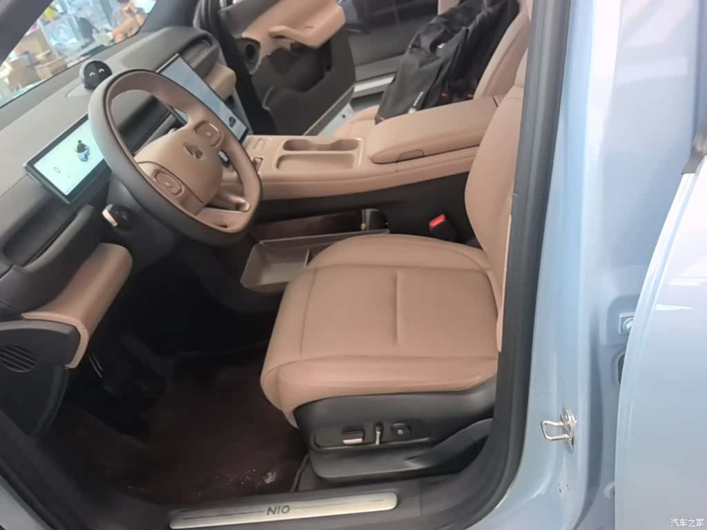 NIO ES6, 2024 15