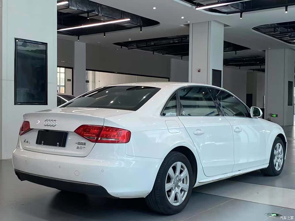 Audi A4L, 2012 9