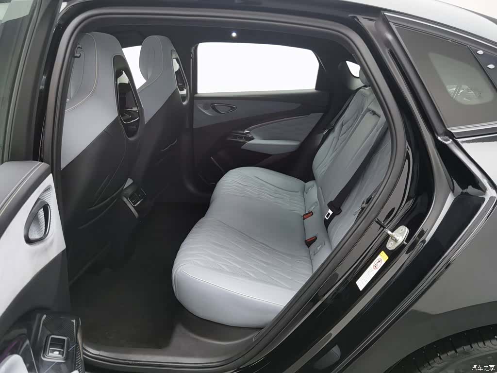 BYD Seal, 2023 15