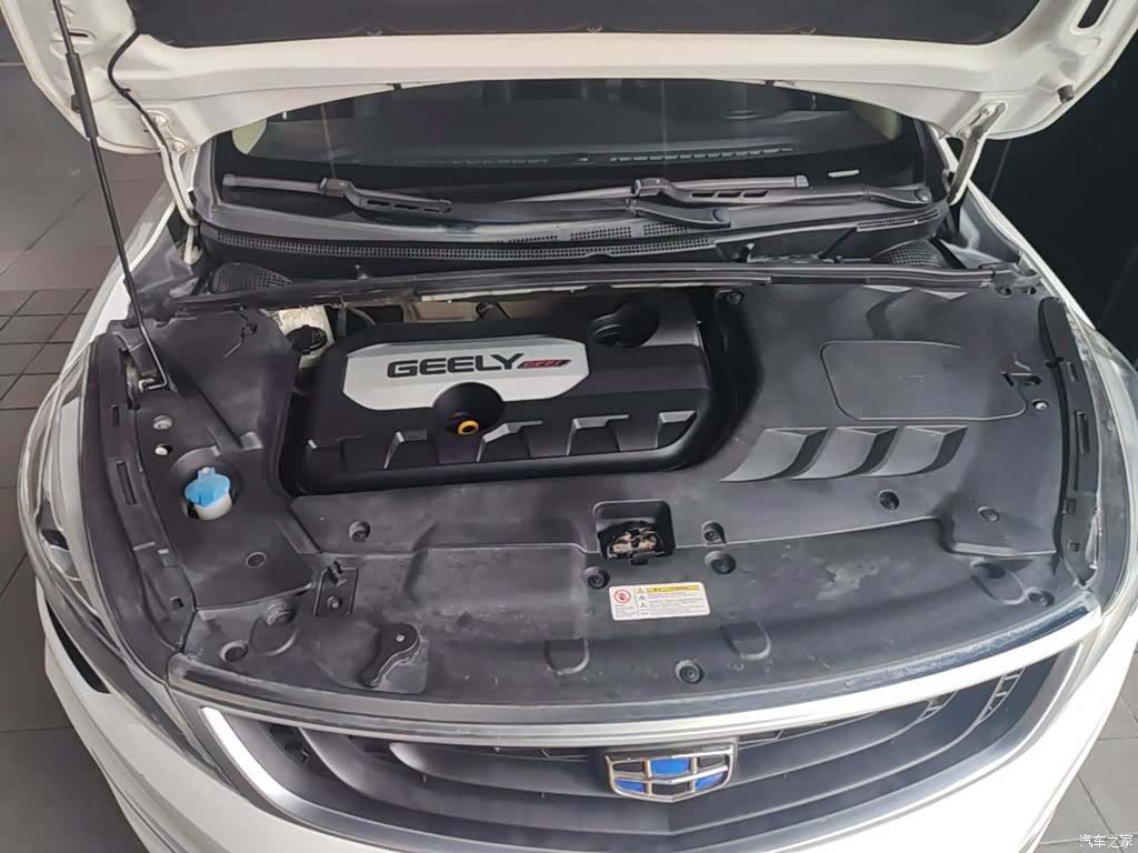 Geely Emgrand, 2017 20