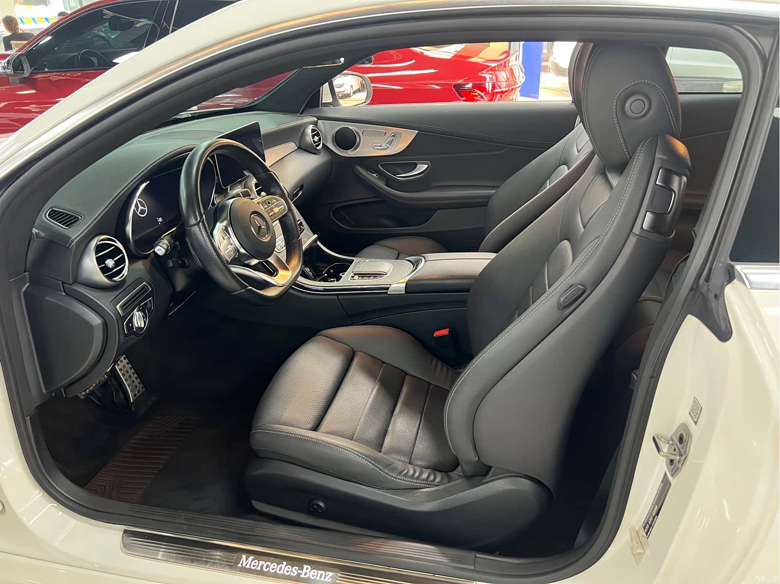 Mercedes-Benz C-Class, 2021 4