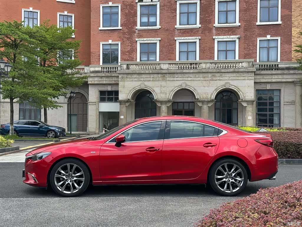 Mazda Atenza, 2017 13