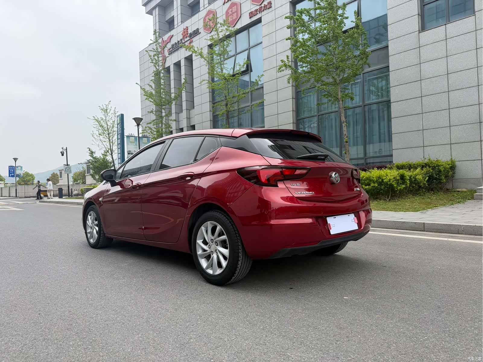 Buick Verano, 2019 7