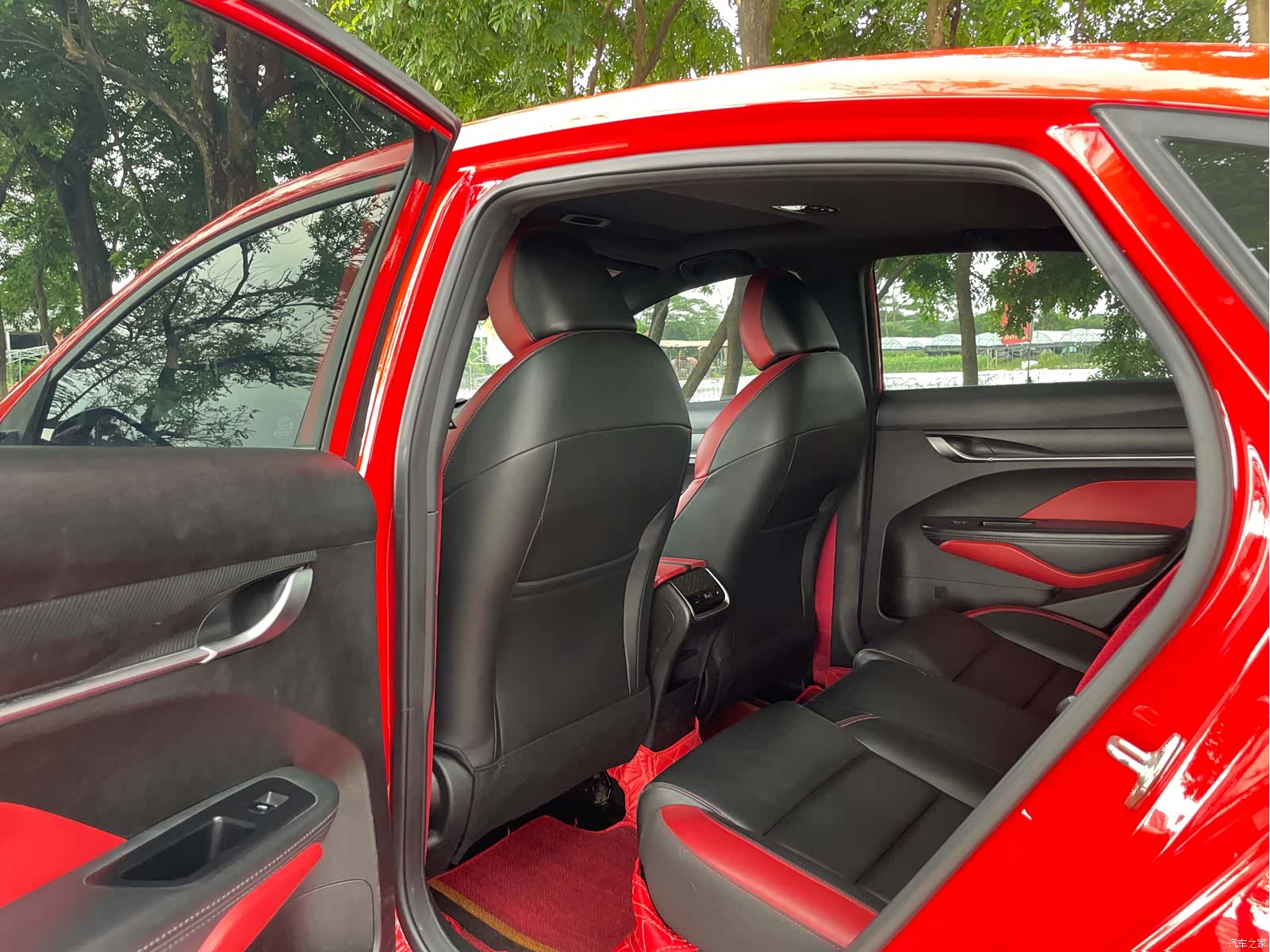 Geely Binray, 2021 12