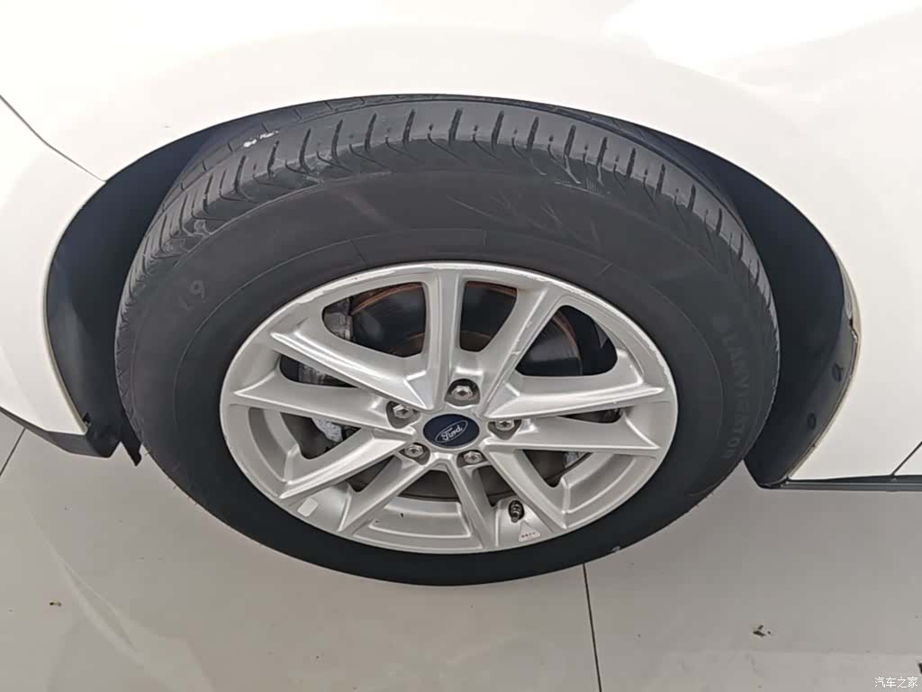 Ford Focus, 2017 23