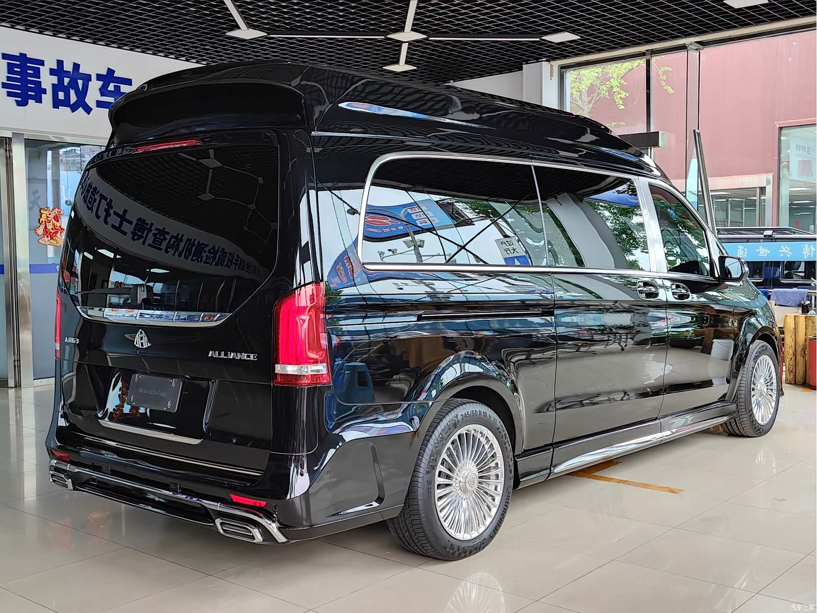 Carlsson V-Class, 2024 29