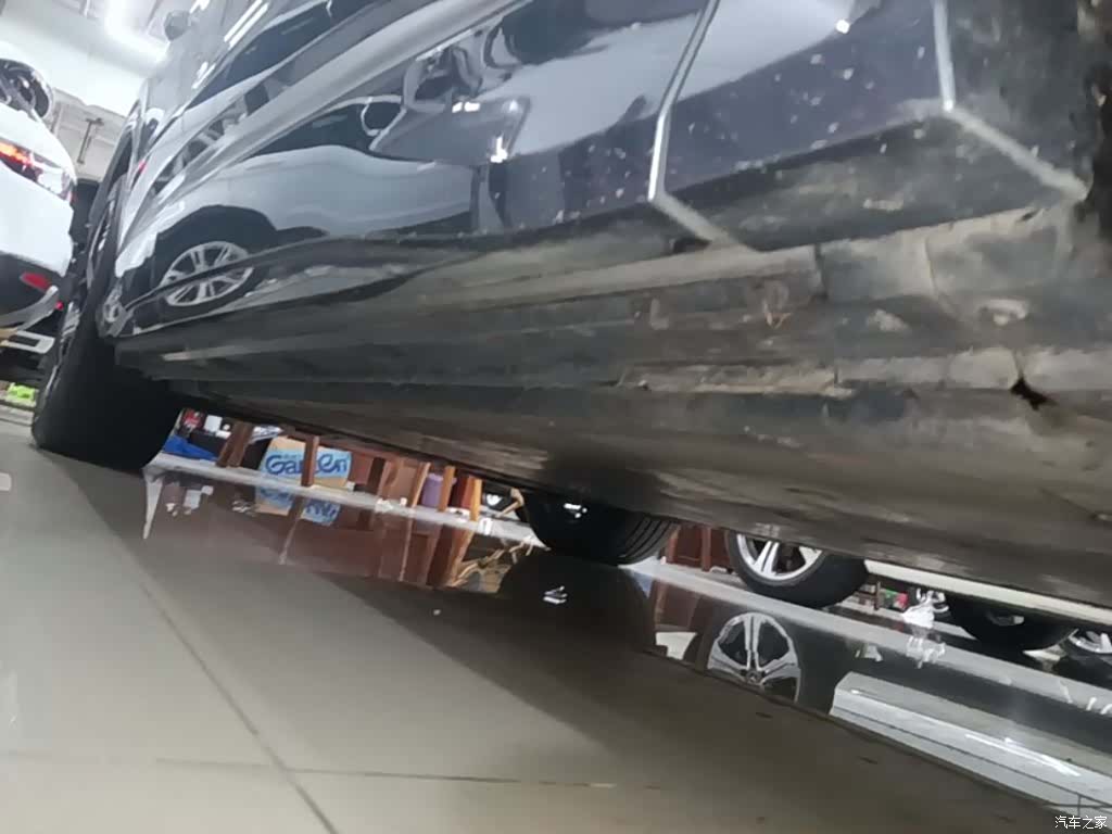 Audi Q4 e-tron, 2023 21