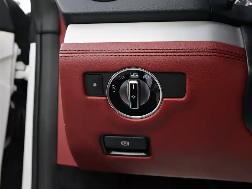 Mercedes-Benz SL class