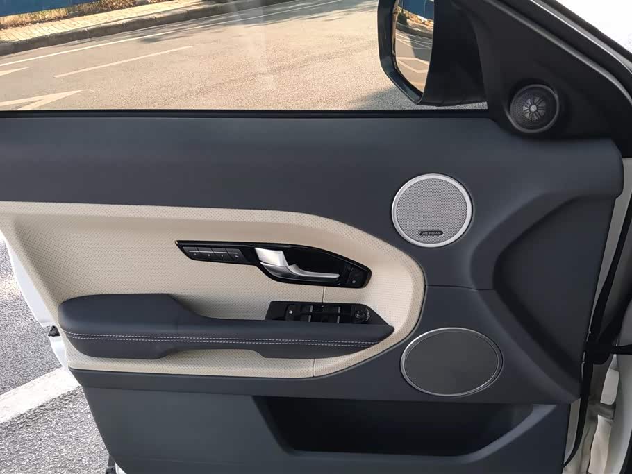 Land Rover Range Rover Aurora