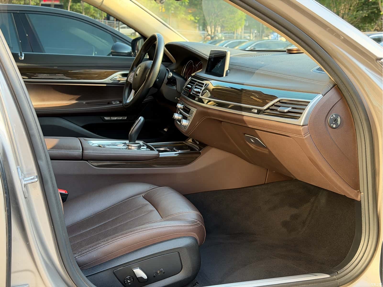 BMW 7 Series, 2016 6