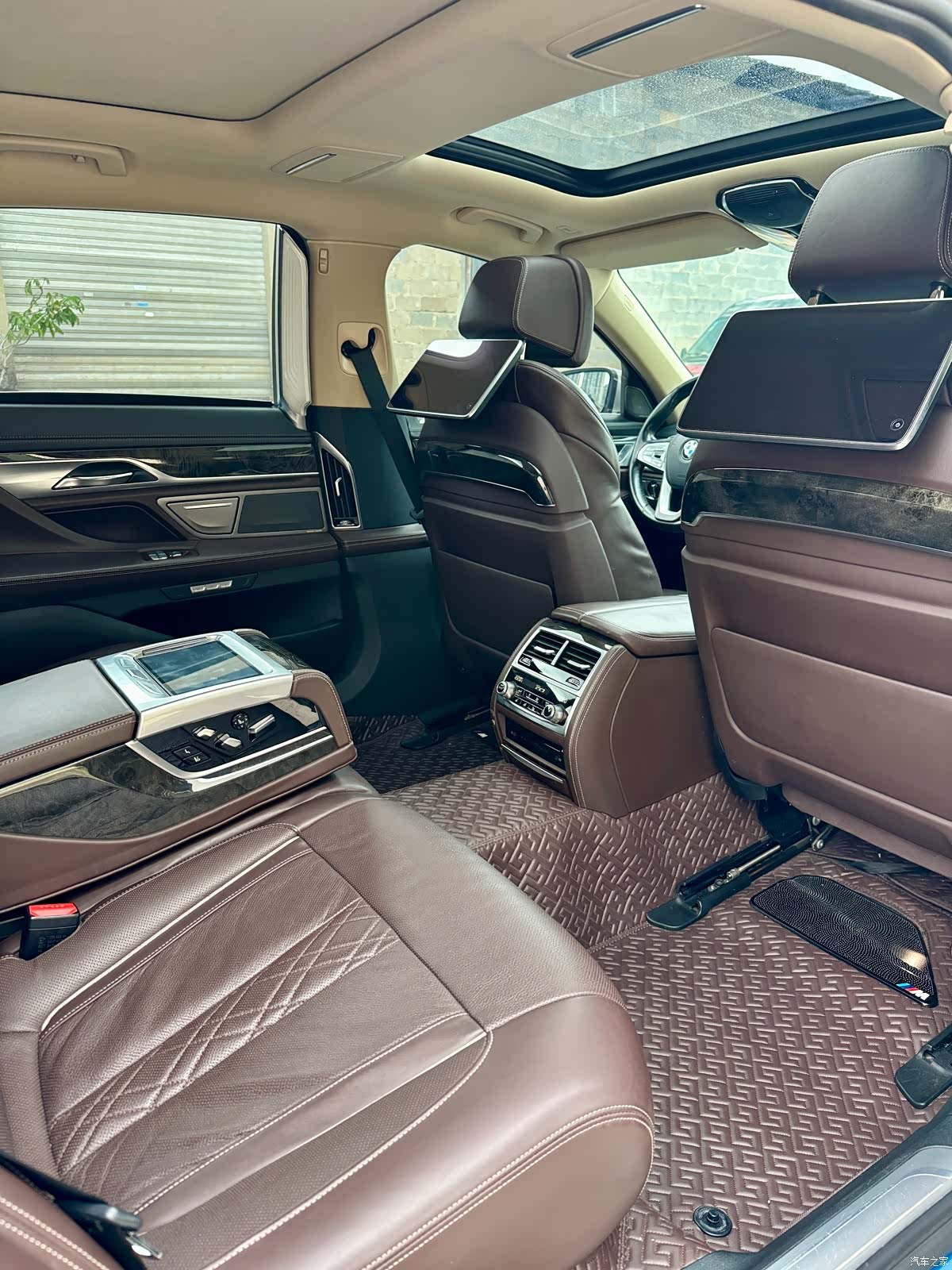 BMW 7 Series, 2017 11