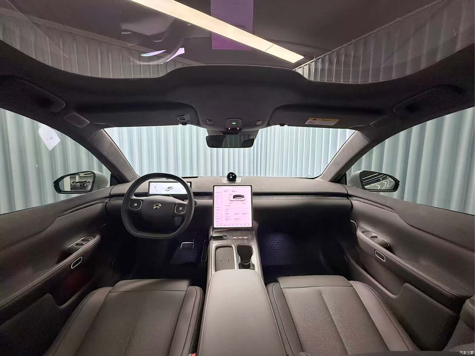 NIO ET7, 2025 все фото