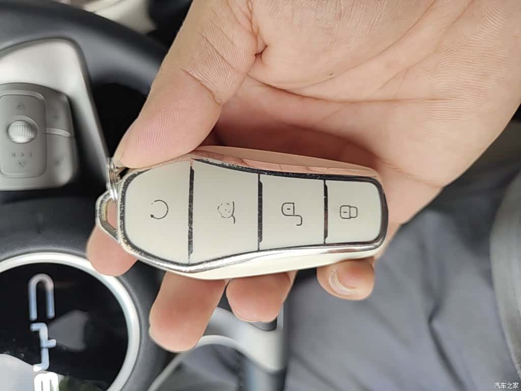 BYD Dolphin, 2024 9