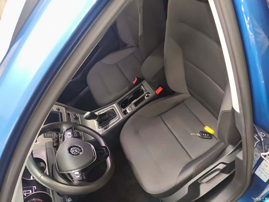 Volkswagen Golf, 2016 15