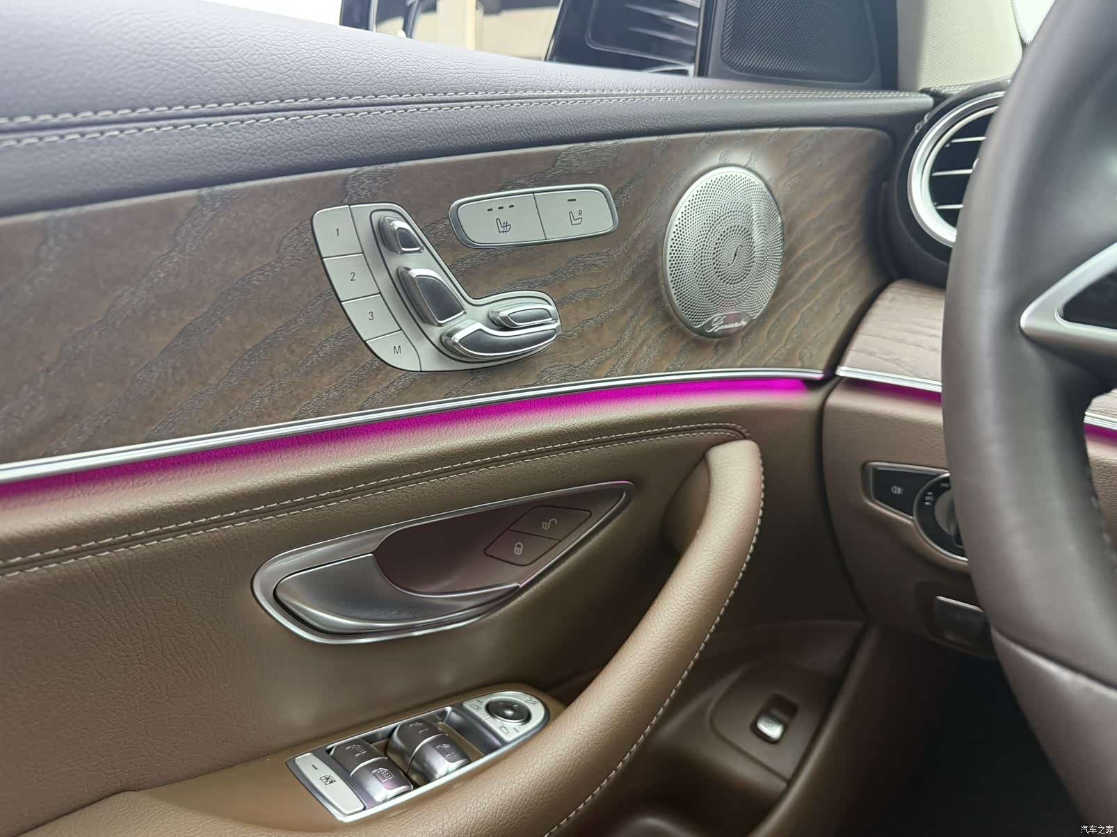 Mercedes-Benz E-Class, 2022 14