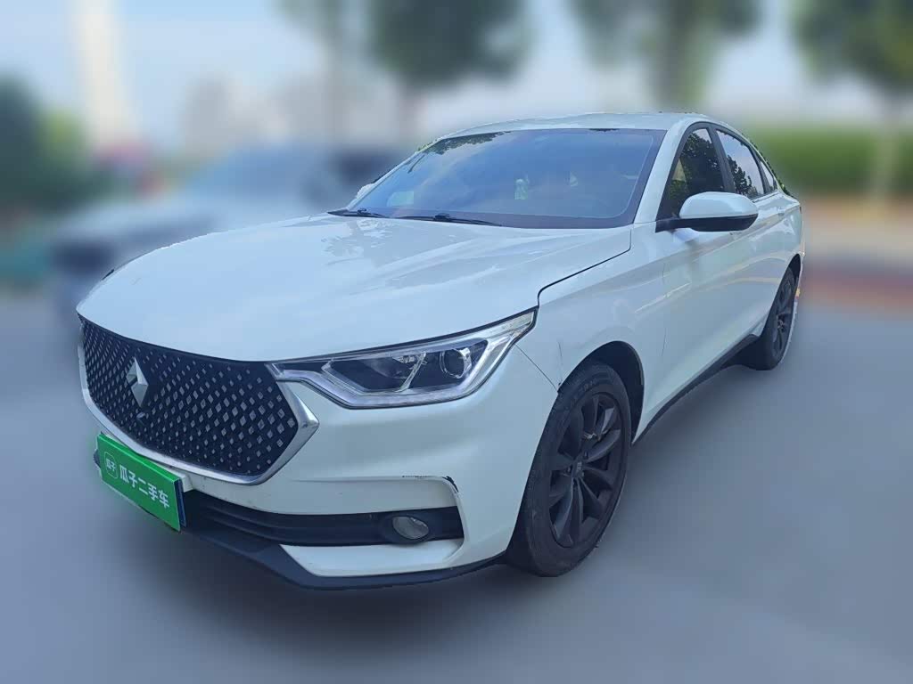 Baojun RC-6