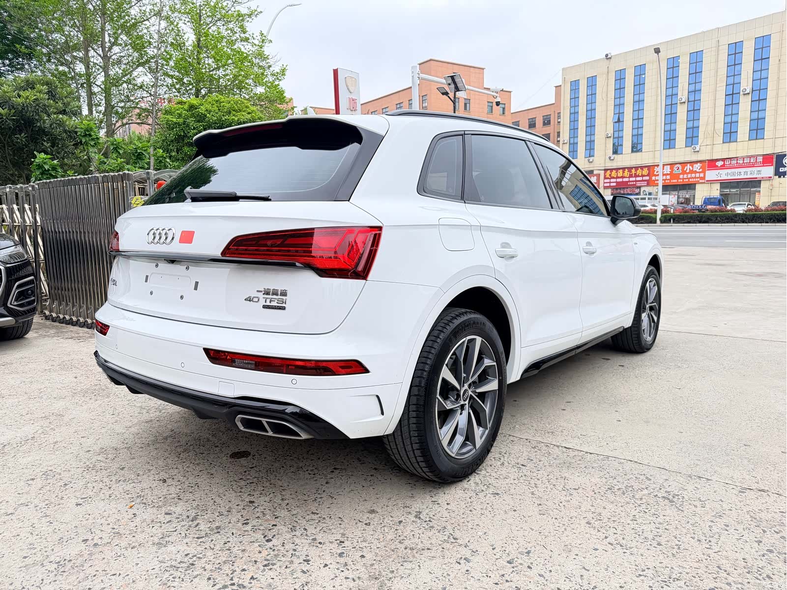 Audi Q5L, 2024 4