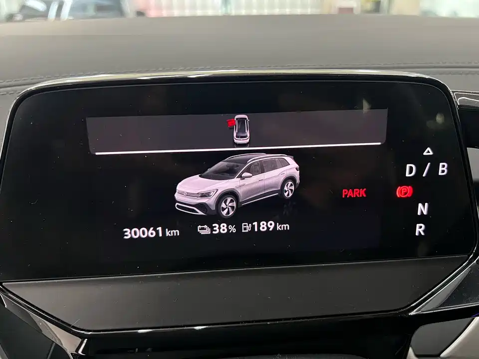 Volkswagen ID.6 CROZZ