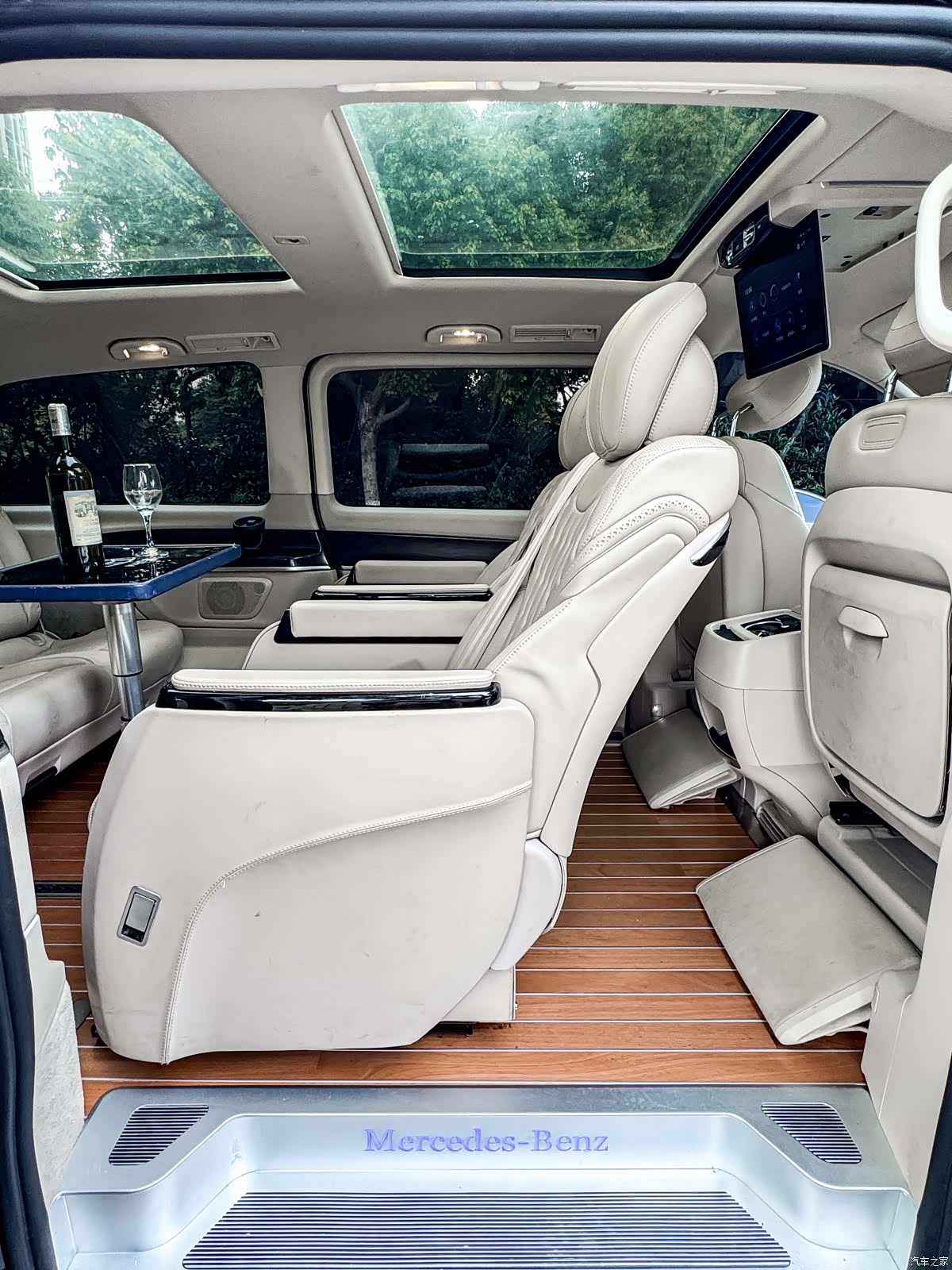 Mercedes-Benz V-Class, 2021 30