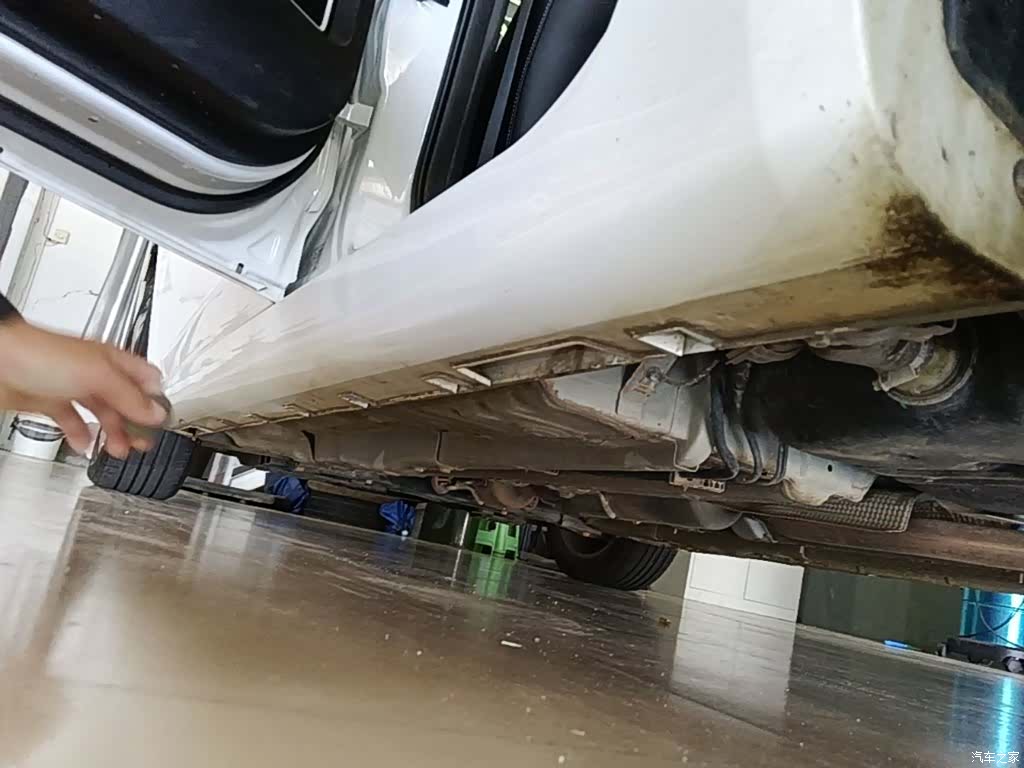 Geely Emgrand, 2019 22