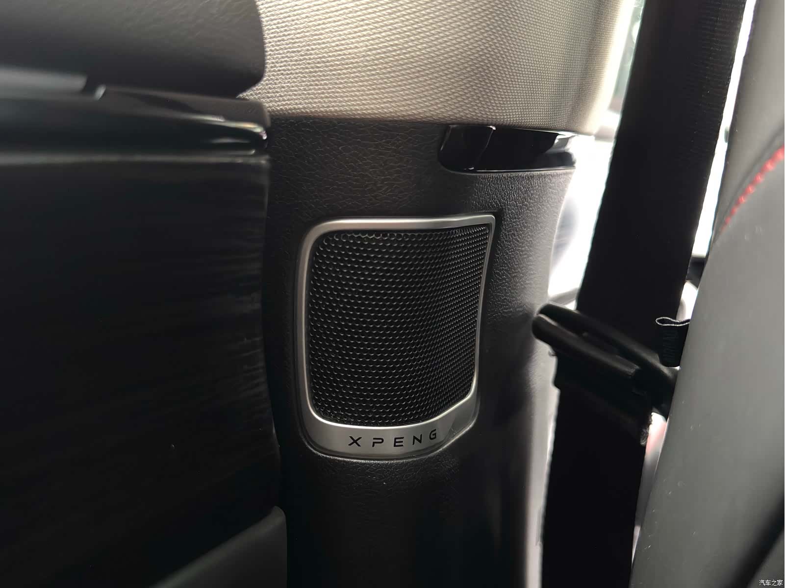 Xpeng P7, 2022 17