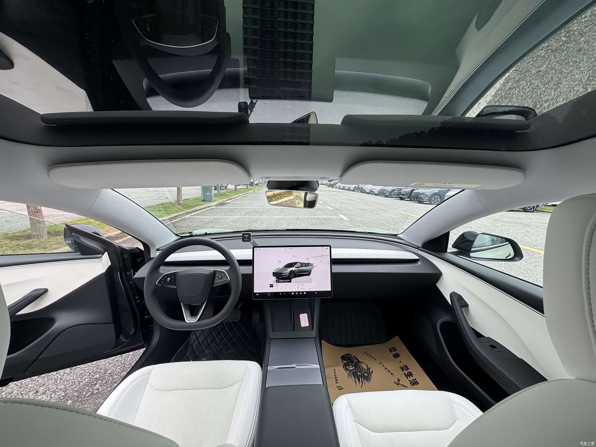 Tesla Model 3, 2024 6