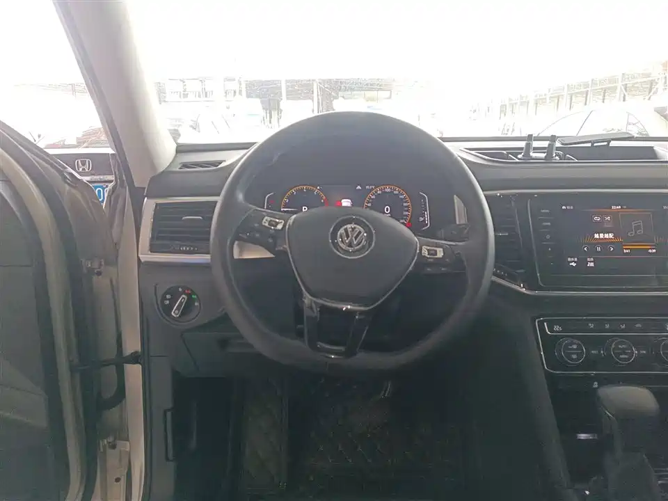 Volkswagen Tourang