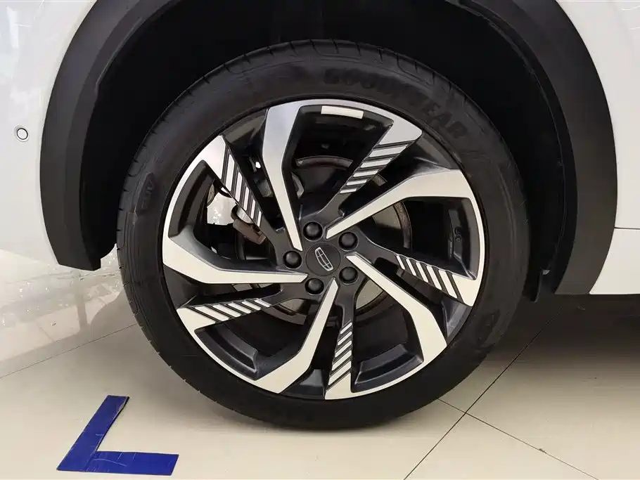Geely Monjaro