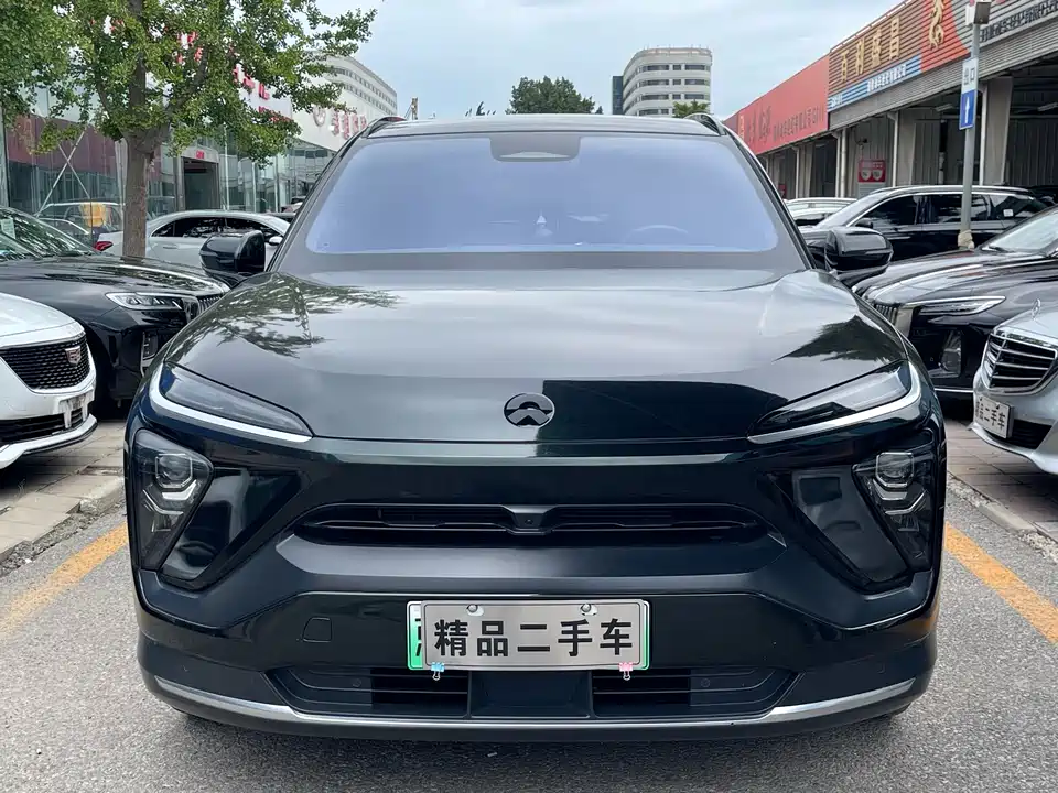 NIO ES6