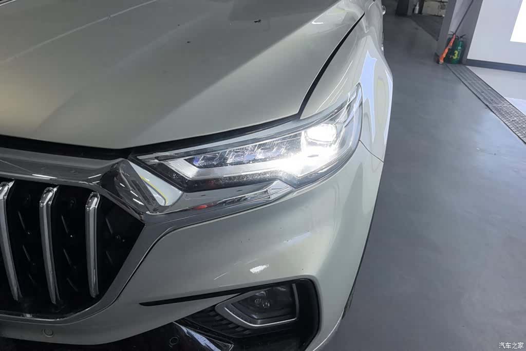 Hongqi HS5, 2021 все фото