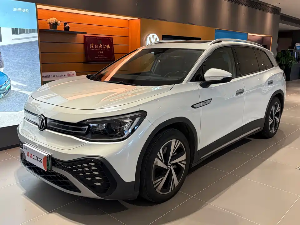 Volkswagen ID.6 CROZZ