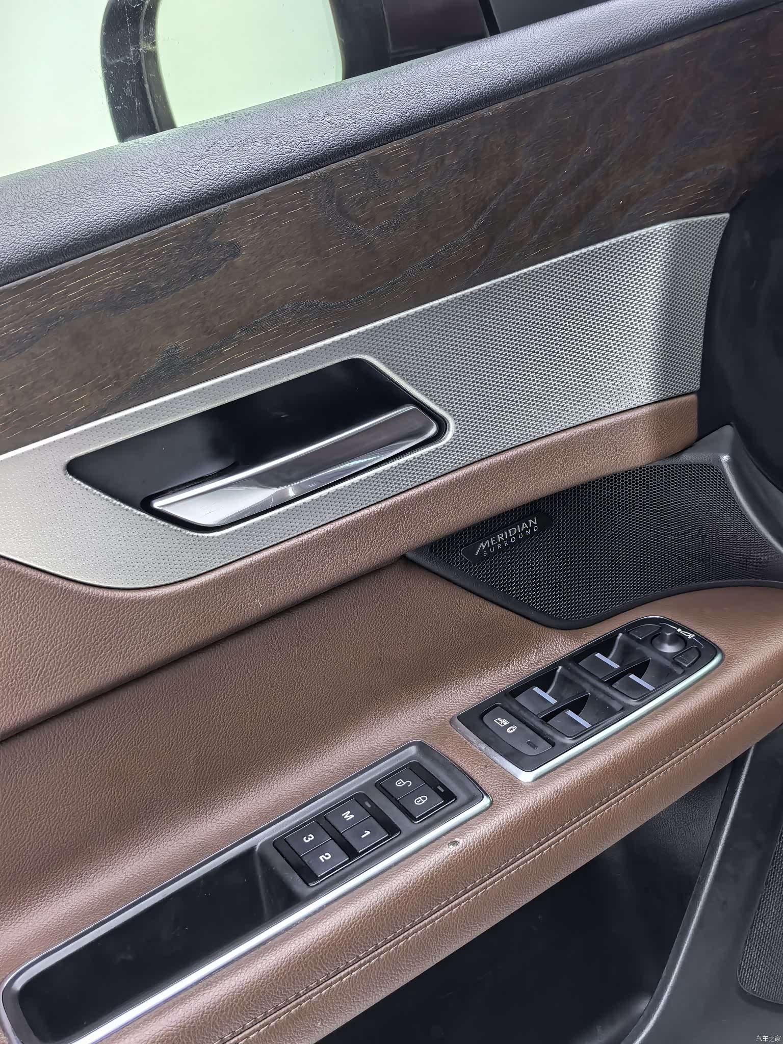 Land Rover XFL, 2017 21