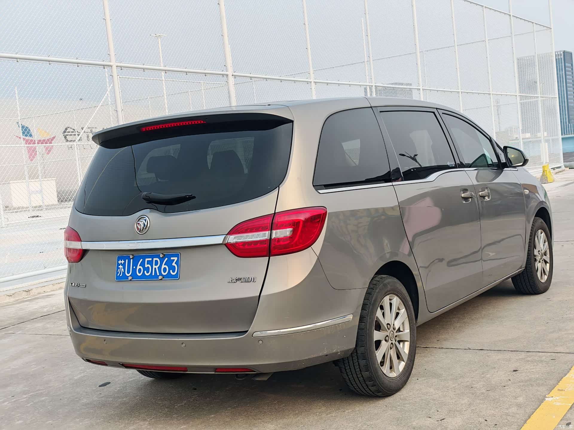 Buick GL8, 2018 все фото