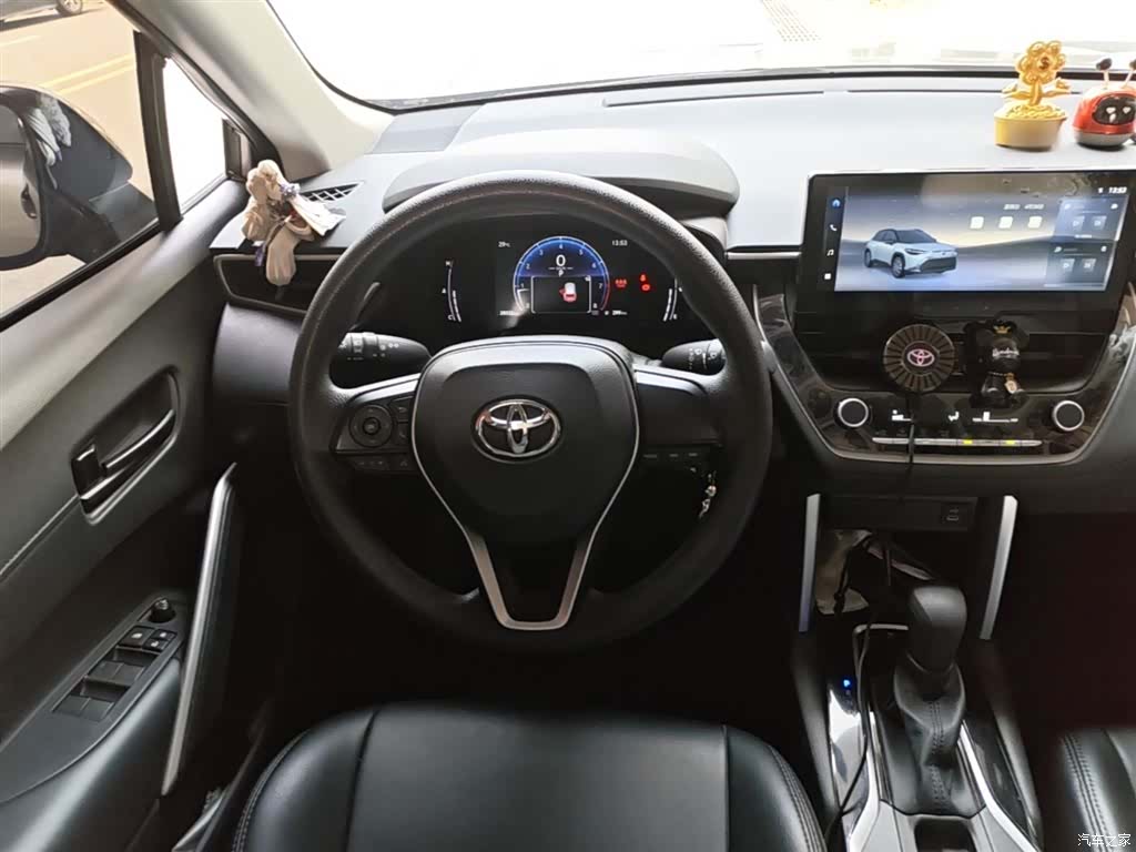 Toyota Frontlander, 2024 3