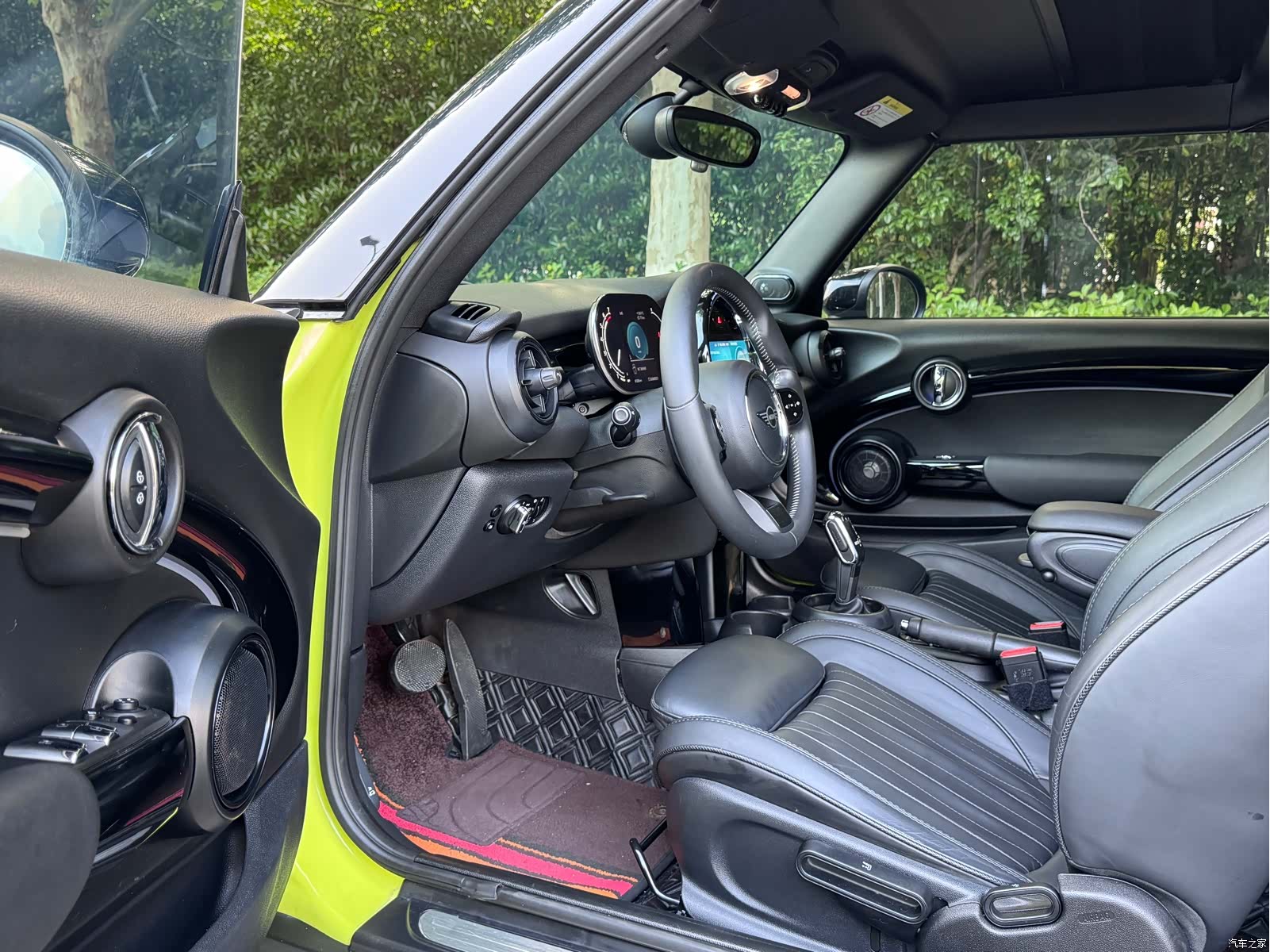 Mini Cooper, 2023 26