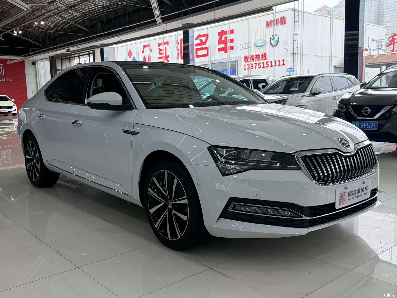 Skoda Superb, 2023 3