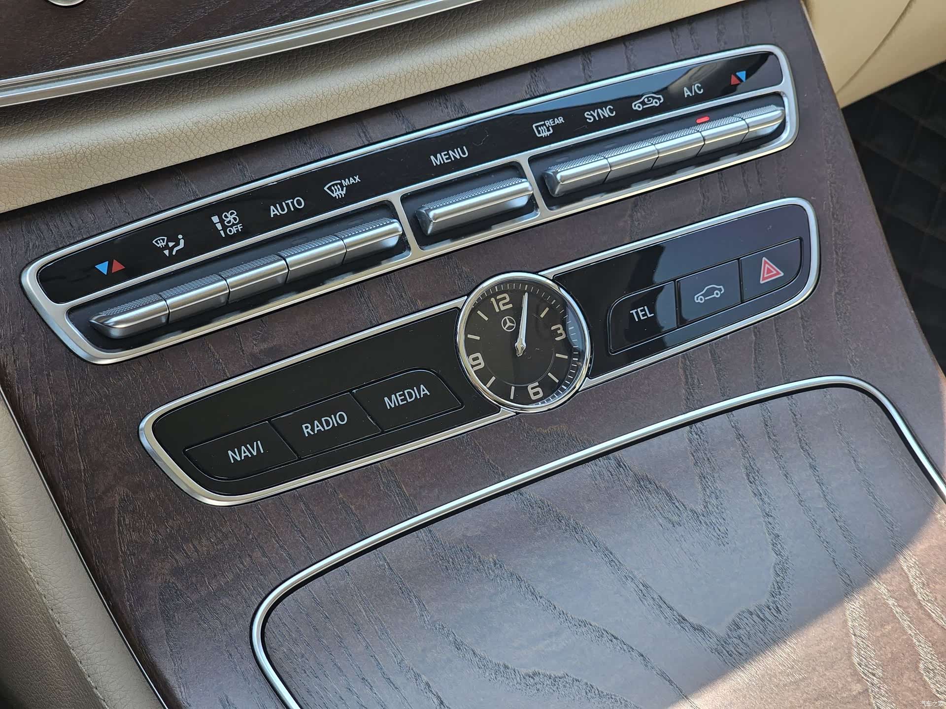 Mercedes-Benz E-Class, 2017 10