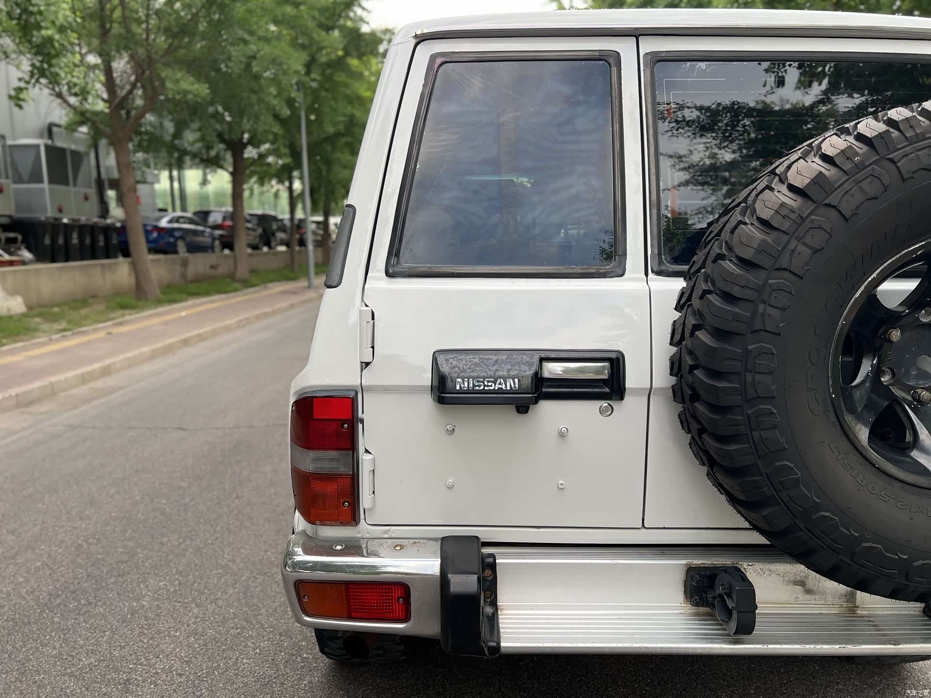 Nissan Patrol, 2002 14