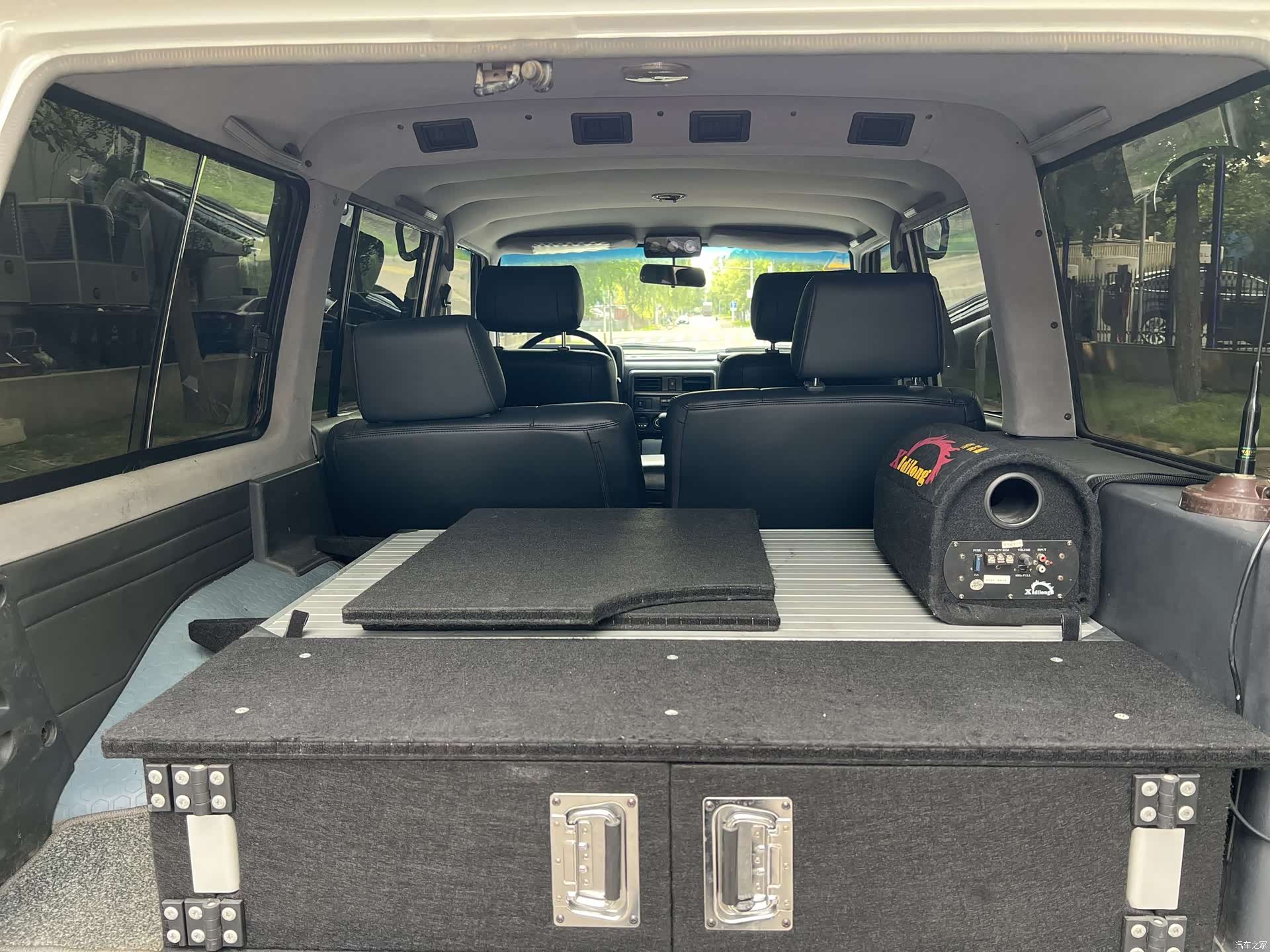 Nissan Patrol, 2002 27