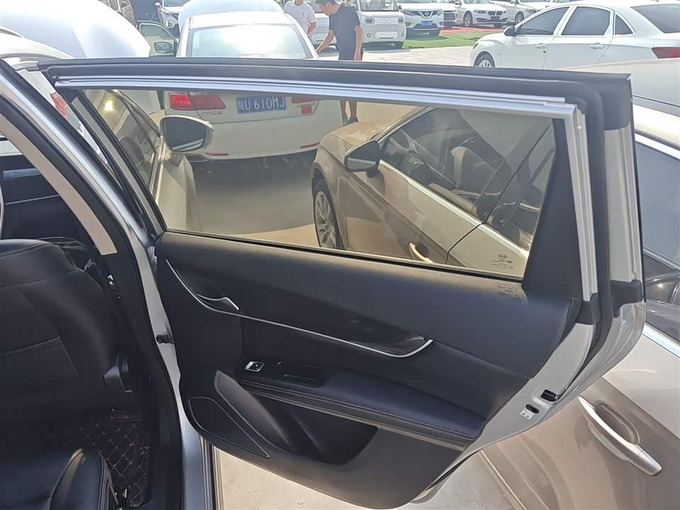 BYD Song MAX BYD Song MAX