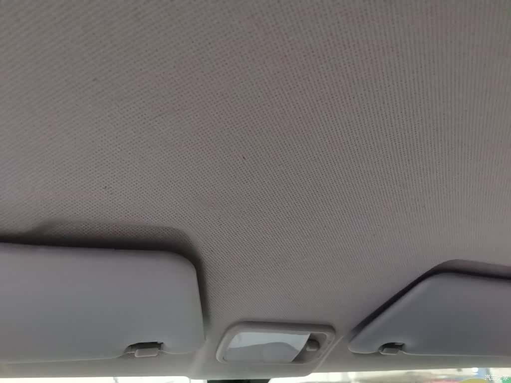 Wuling MINIEV, 2021 10