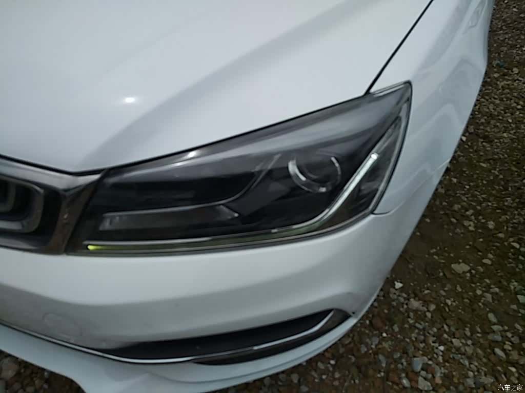 Geely Emgrand, 2019 24