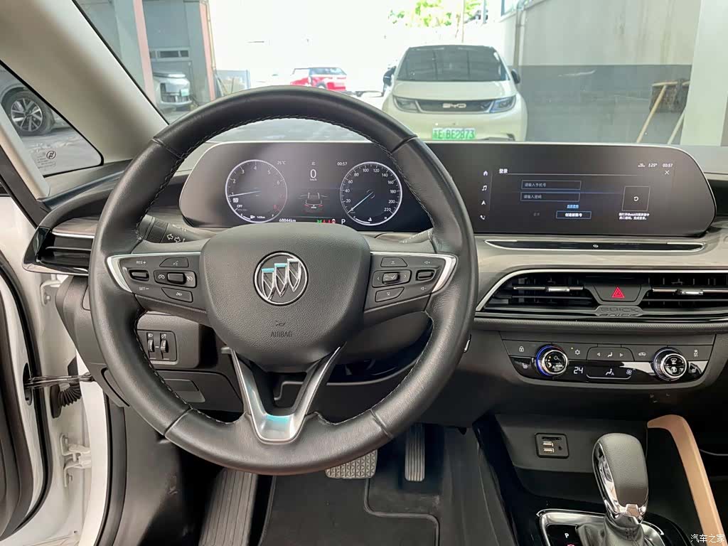 Buick GL6, 2022 14