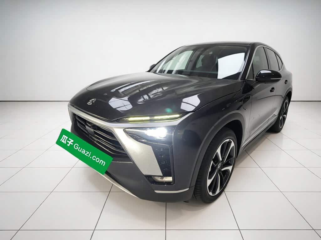 NIO ES8