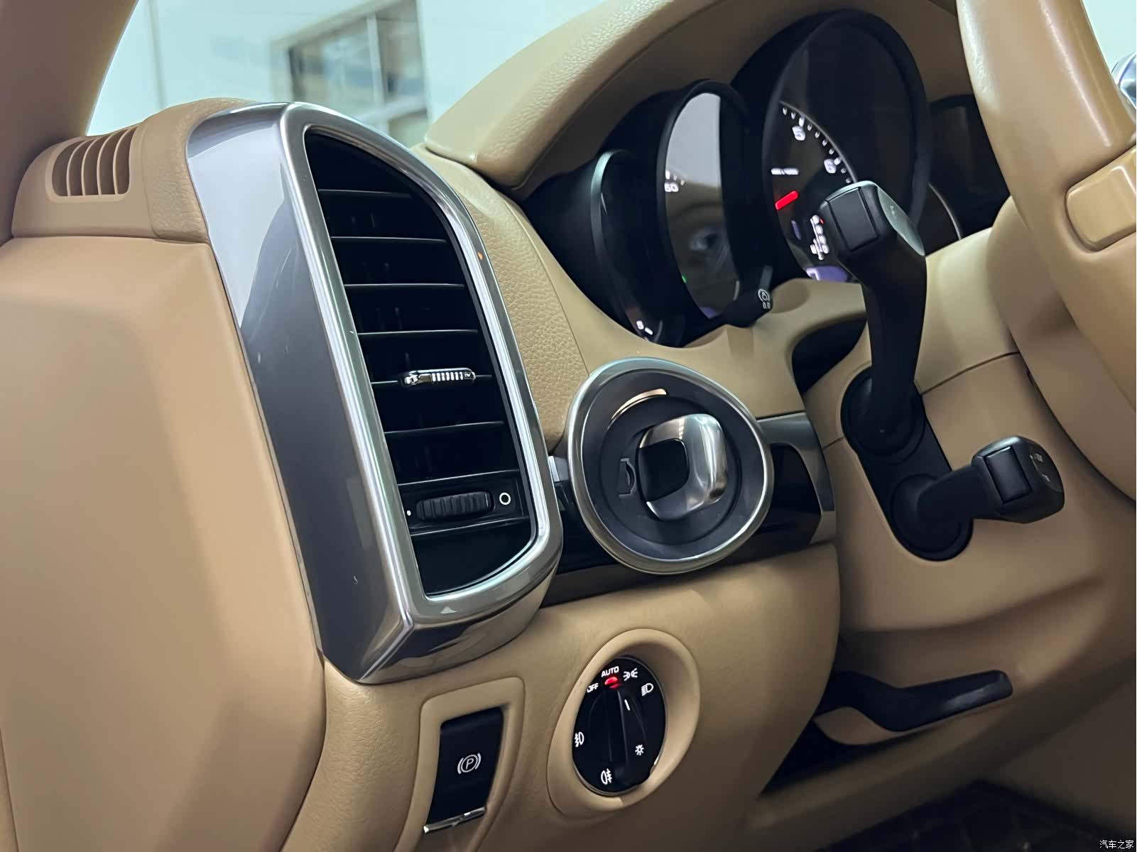 Porsche Cayenne, 2014 16